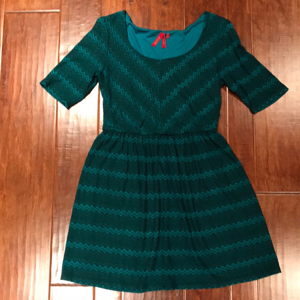 Kids Medium Green Chevron Dress